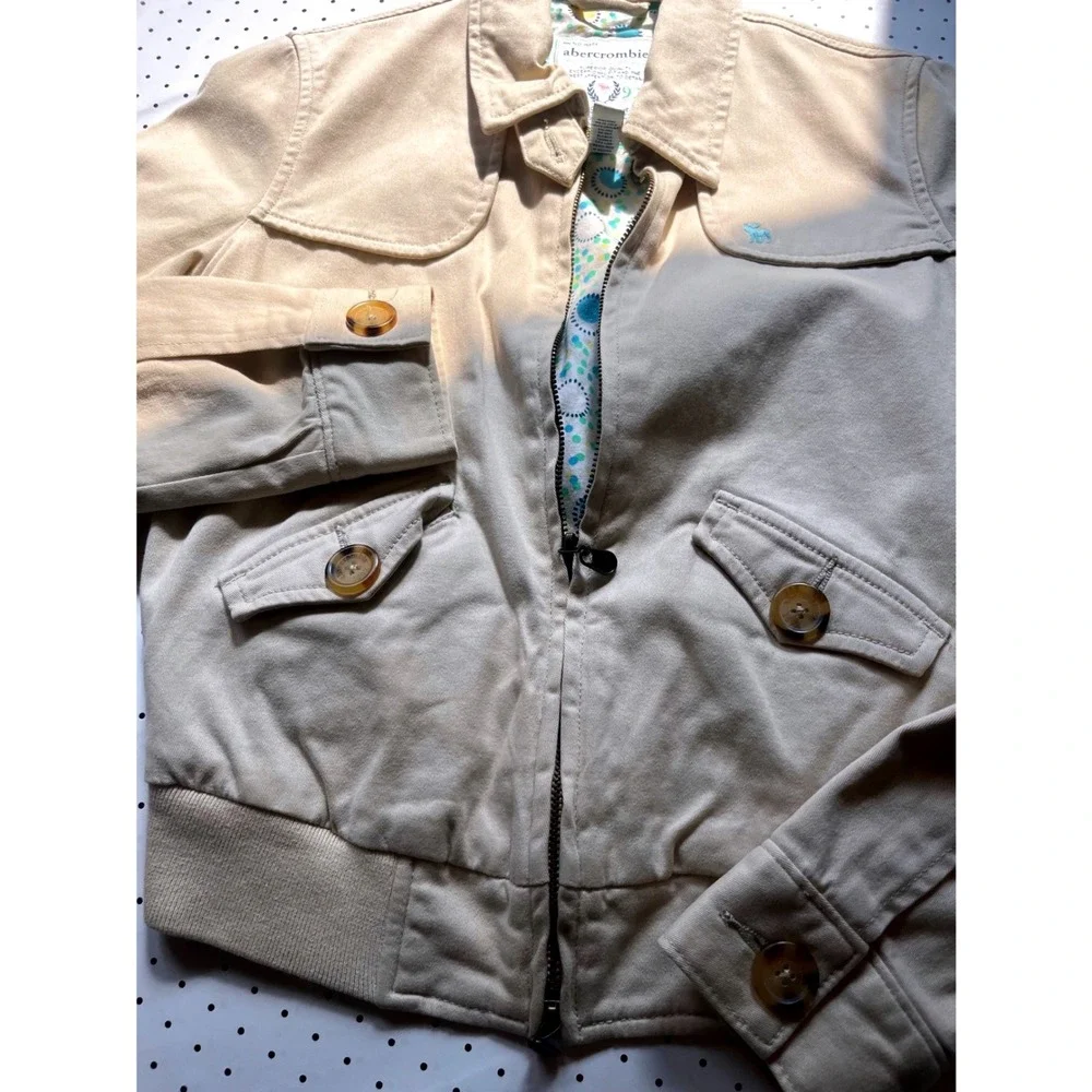 Abercrombie Kids Beige Bomber Jacket Girls Medium Zip Front Preppy Y2K Outerwear